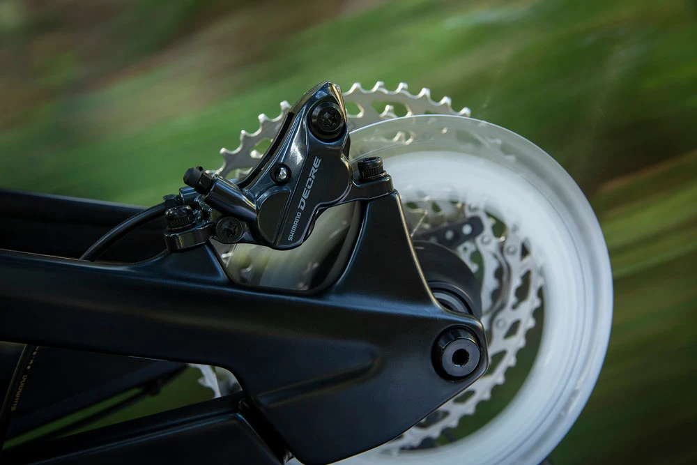 Shimano DEORE BR-M6120 Post-Mount D02S Bremssattel 4 Shimano DEORE BR-M6120 Post-Mount D02S Bremssattel – Bild 2